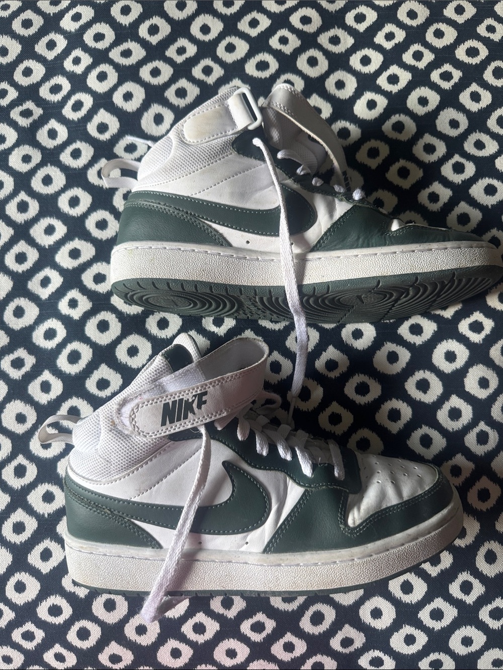 Nike Kids High-Top Sneakers in White and Dark Green